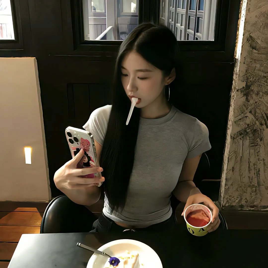 发财牛仔裤